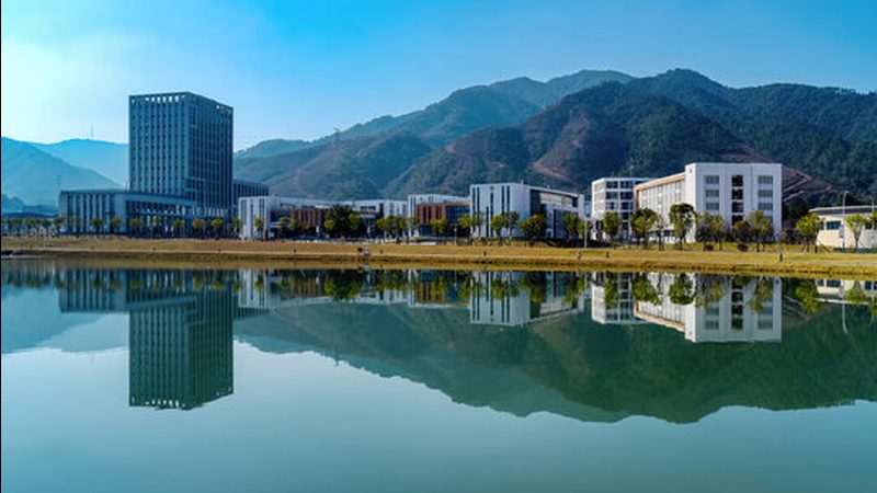 太阳能二极管选配：关键参数与标准解析**